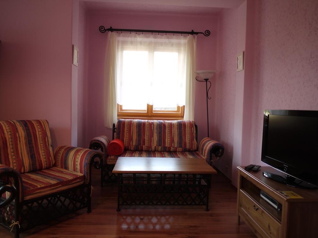Apartmany Pemi Potstejn Bagian luar foto