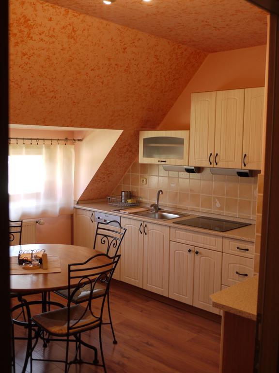 Apartmany Pemi Potstejn Bagian luar foto