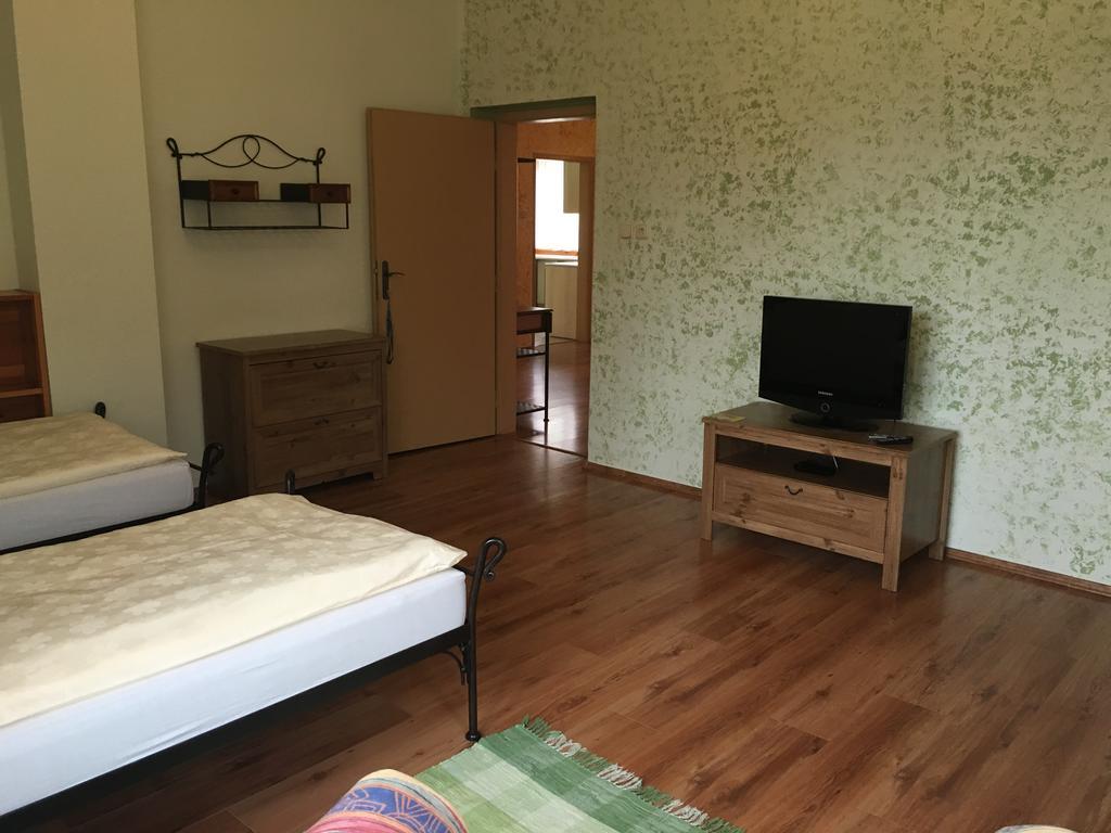 Apartmany Pemi Potstejn Bagian luar foto