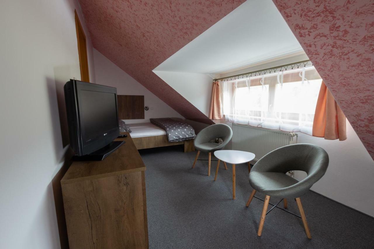 Apartmany Pemi Potstejn Bagian luar foto